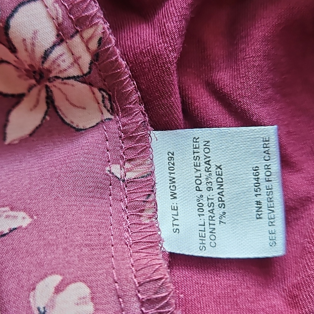 41 Hawthorn Floral Sleeveless Top - Picture 6 of 6